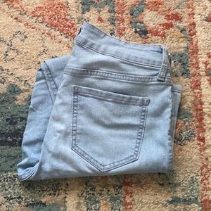 Old Navy Super Skinny Jean